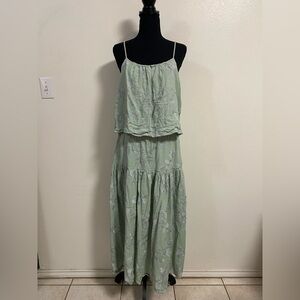 Cris Barros Skirt Set Women Size 10/44 Sage Green Embroidered Skirt & Top 2pc